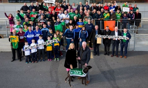 Varra Cosabawn front and centre at the launch of the 2017 Con and Annie Kirby Memorial at Limerick Greyhound Stadium Varra Cosabawn front and centre at the launch of the 2017 Con and Annie Kirby Memorial at Limerick Greyhound Stadium
